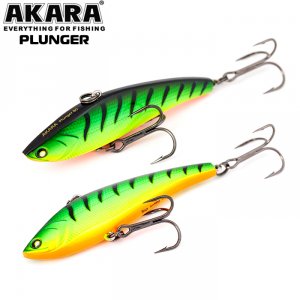 Воблер Akara раттлин Plunger 80